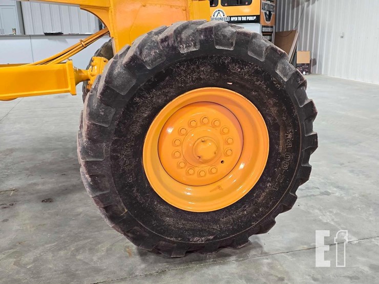 1998-deere-670ch-image-28