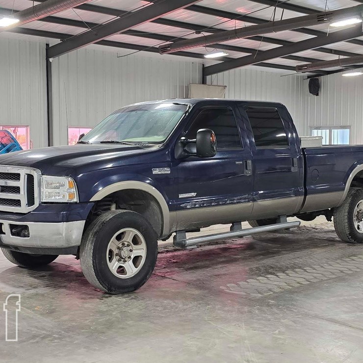 2006 FORD F350 SD