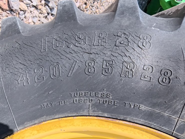 #1051-•-john-deere-6140m-tractor-image-19