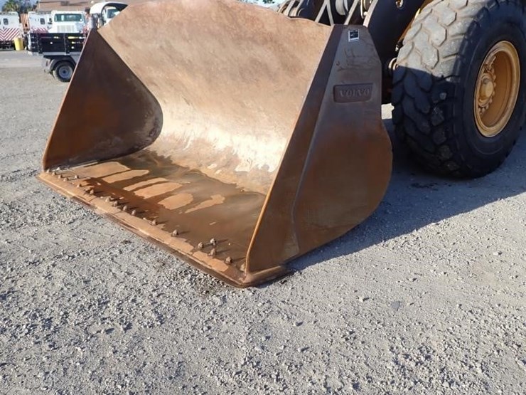 2018-volvo-l90h-wheel-loader-image-5