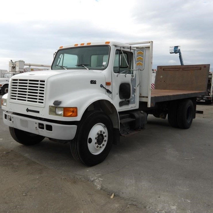1995 INTERNATIONAL 4700