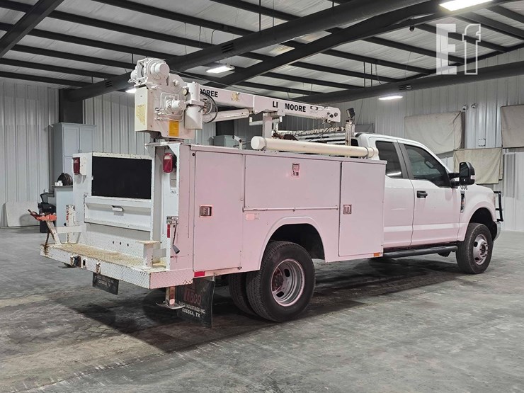 2018-ford-f350-image-3