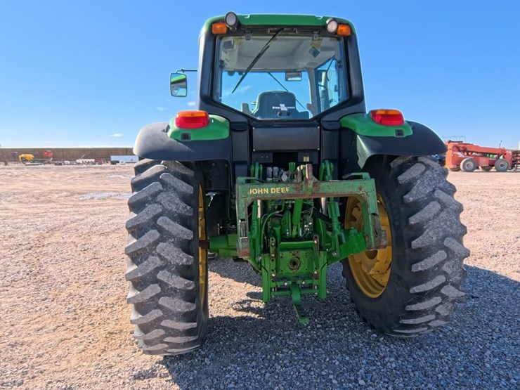 #1051-•-john-deere-6140m-tractor-image-4
