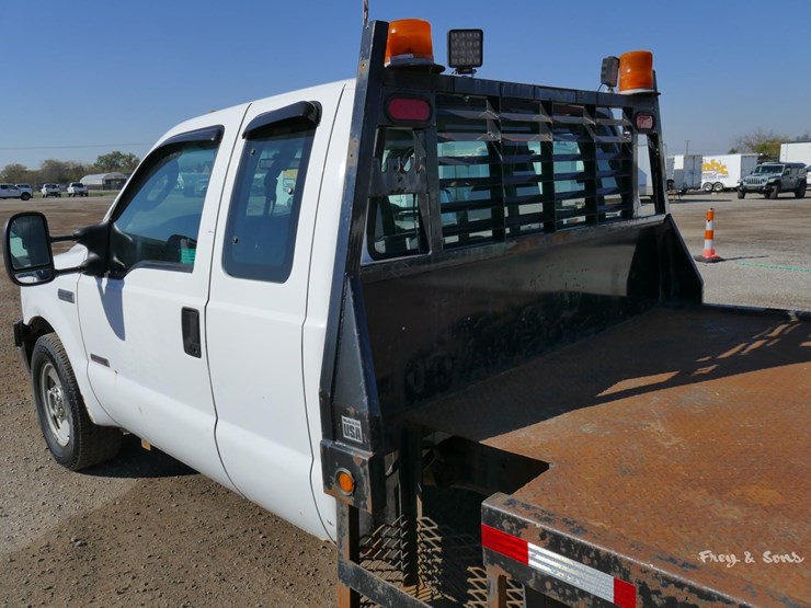 2007-ford-f350-image-11