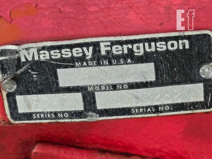 massey-ferguson-245-image-27