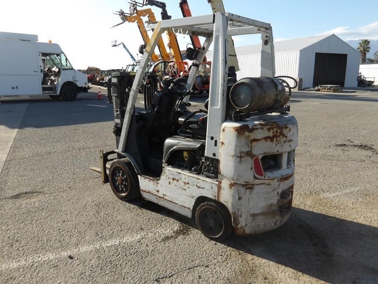 2017-unicarriers-mcp1f2a25lv-forklift-image-4