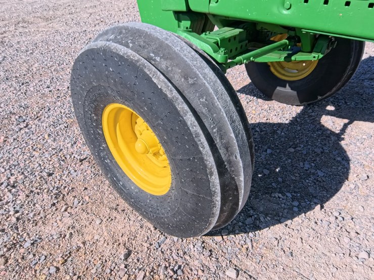 #1043-•-john-deere-4440-tractor-image-15