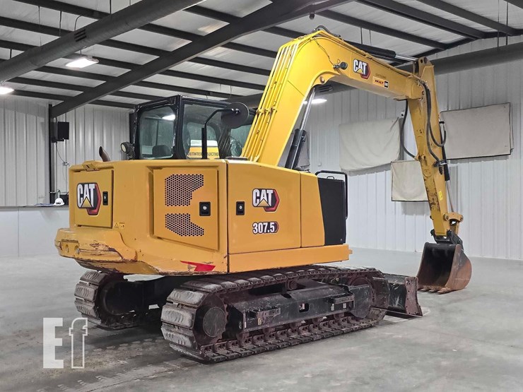 2021-caterpillar-307.5-image-3