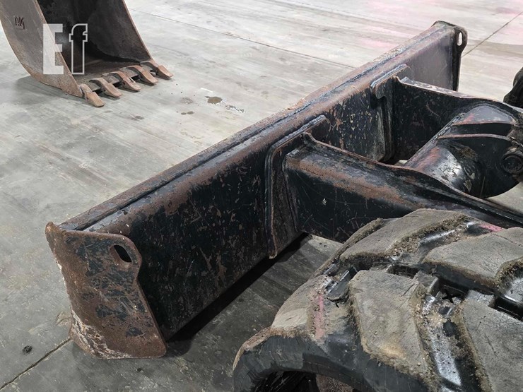 2019-jcb-85z-1-image-17