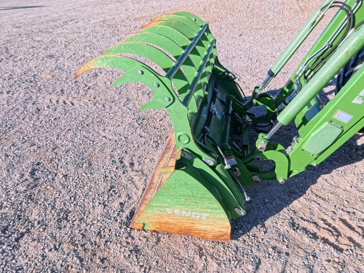 #1064-•-2023-fendt-514-vario-tractor-image-10
