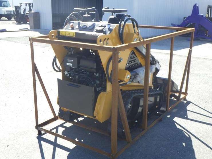 2026-agt-mx-mrt14-skid-steer-loader-image-3