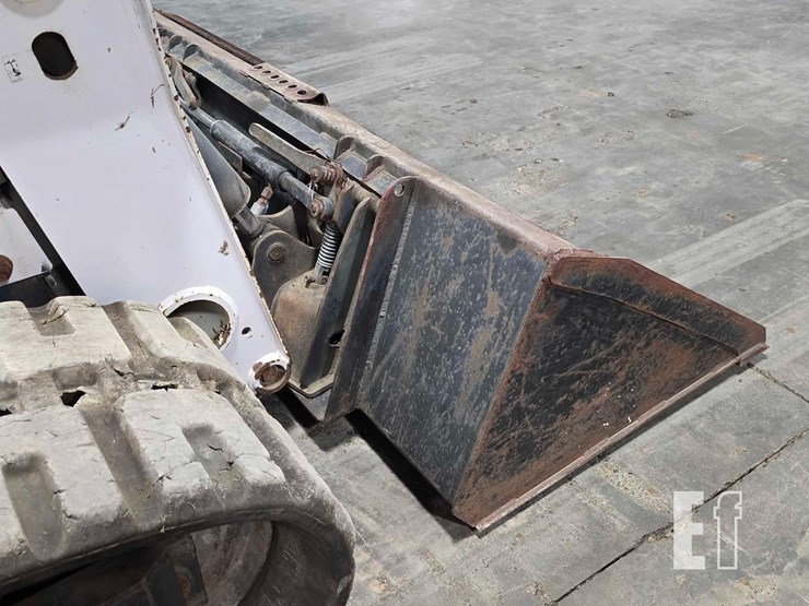 2018-bobcat-t630-image-11