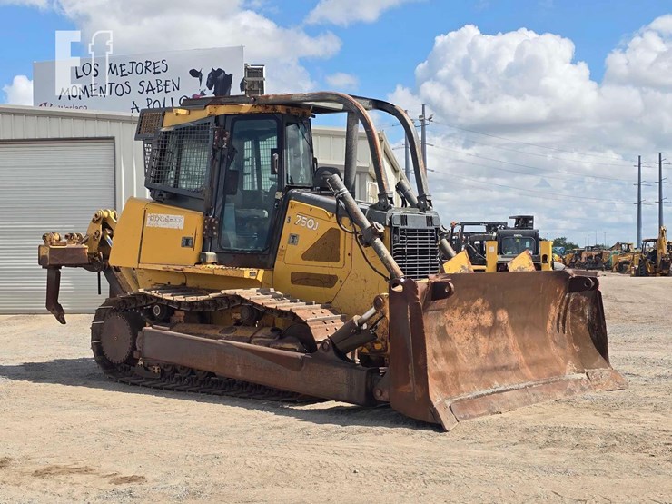 2008-deere-750j-image-2