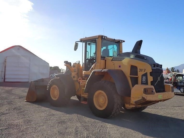 2018-volvo-l90h-wheel-loader-image-4