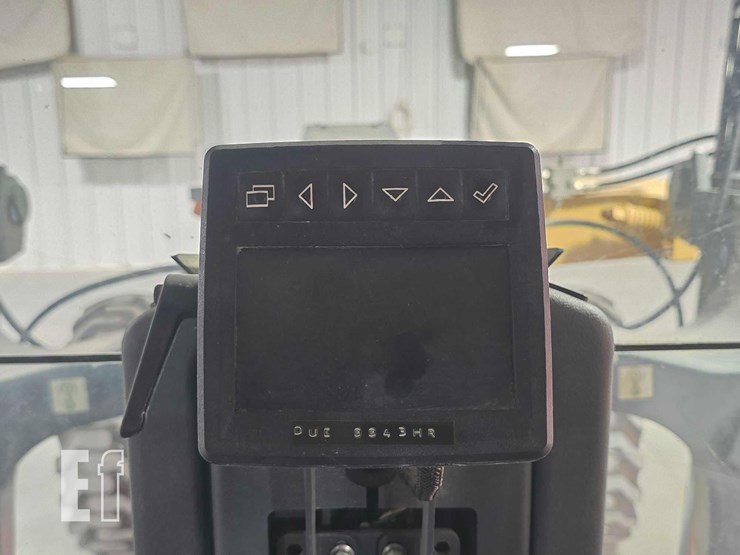 2018-deere-770g-image-22
