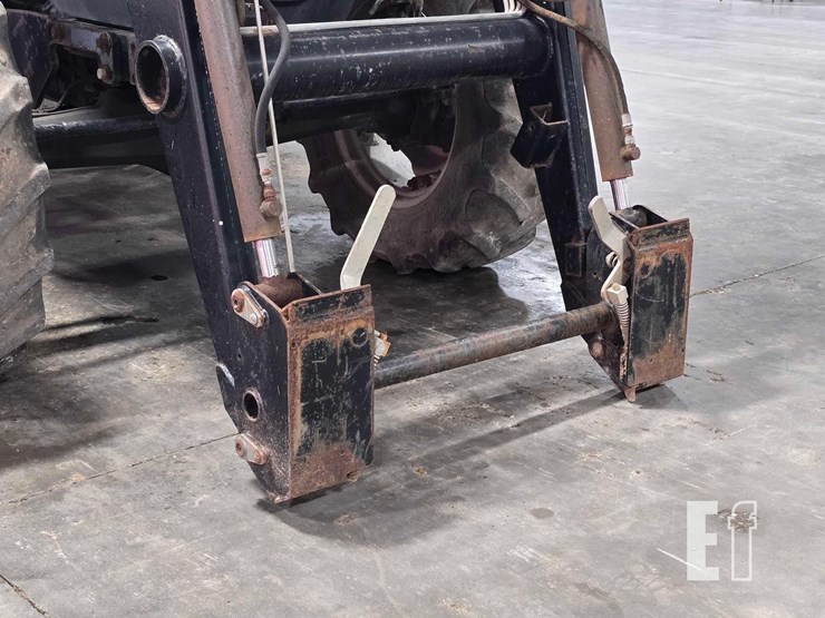case-ih-farmall-95-image-10