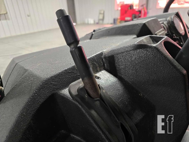 2010-polaris-ranger-image-12
