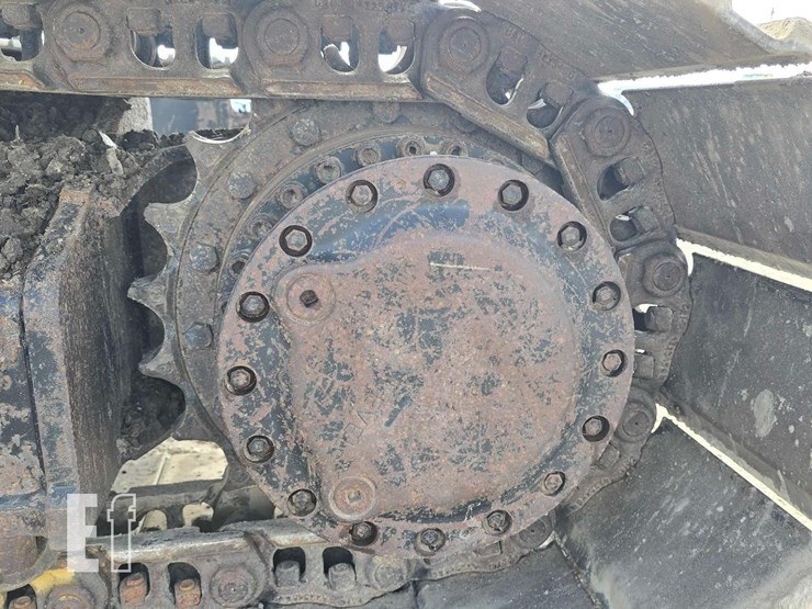 2018-caterpillar-320gc-image-26