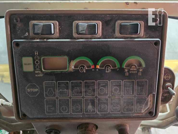 1998-deere-670ch-image-20