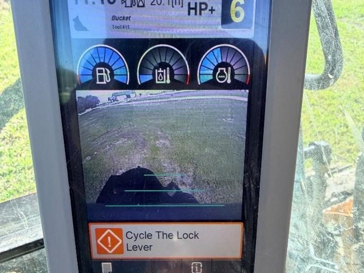 2015-caterpillar-314e-lcr-image-12