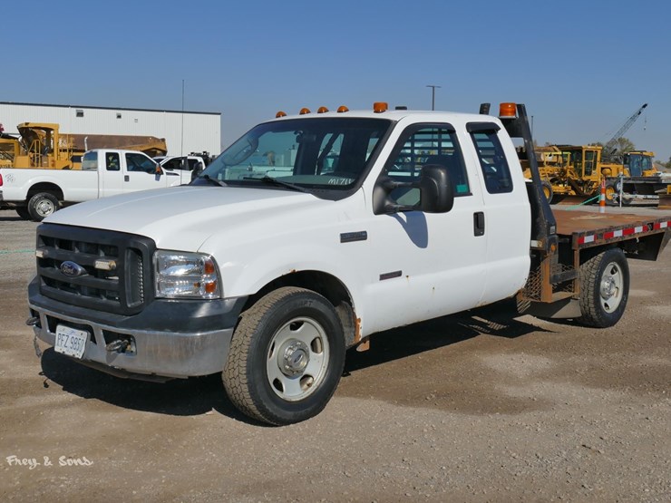 2007-ford-f350-image-1