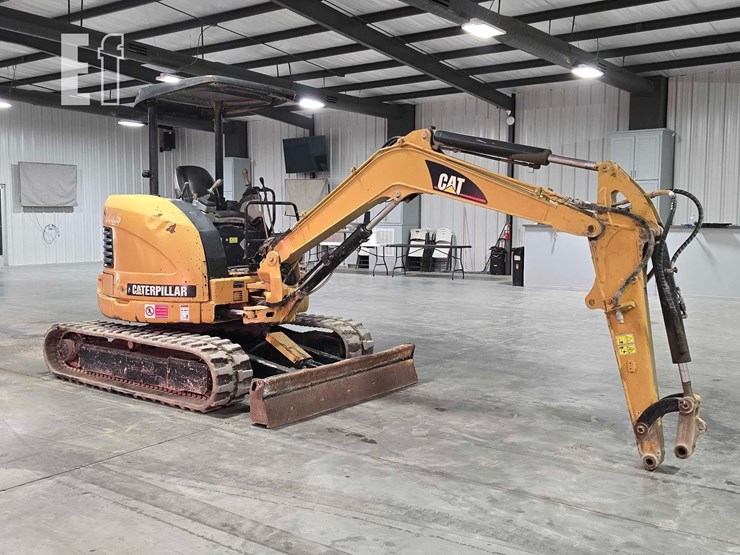 2006-caterpillar-303.5c-cr-image-2