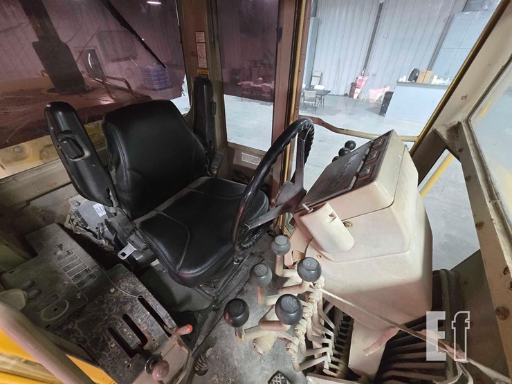 1998-deere-670ch-image-15