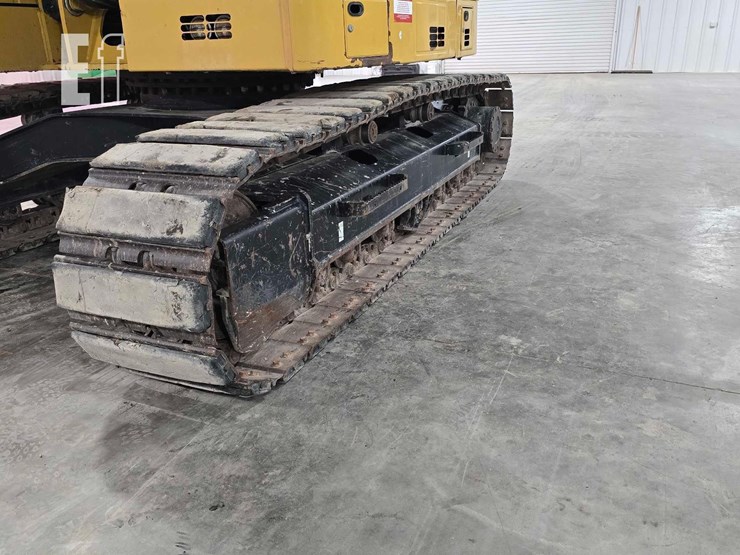 2019-caterpillar-315f-lcr-image-27