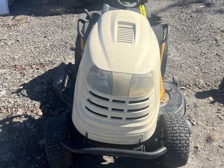 cub-cadet-lt1042-image-4