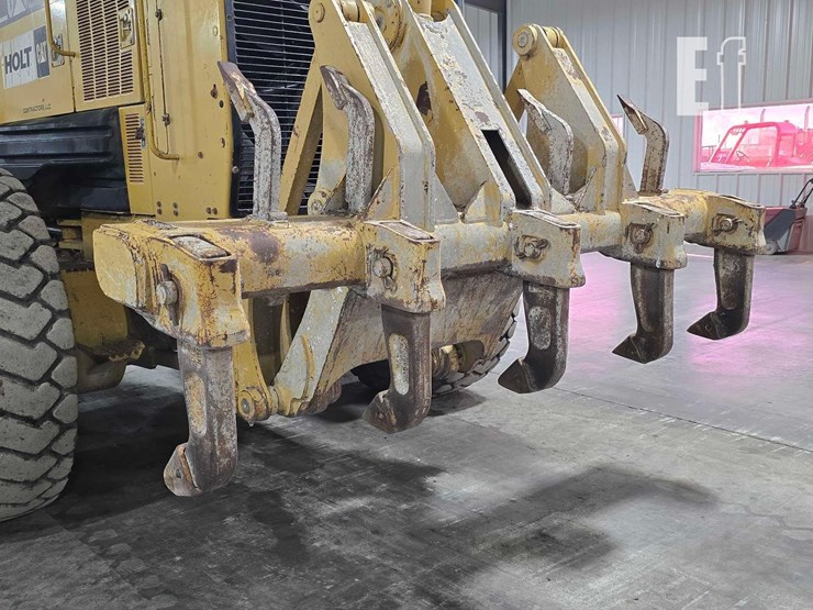 2005-caterpillar-140h-image-14