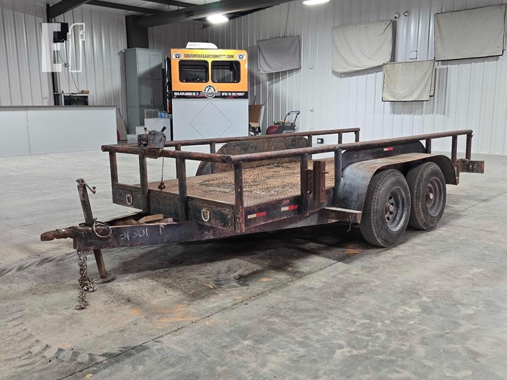 14-foot-tandem-axle-flatbed-utility-/-equipment-tr-image-1