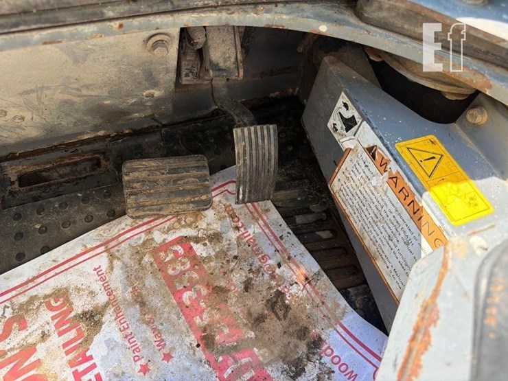 2019-takeuchi-tl10v2-image-36