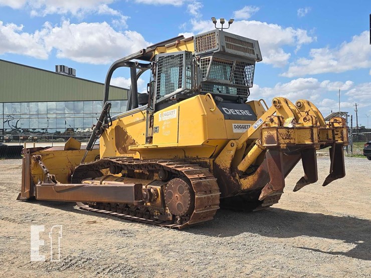 2008-deere-750j-image-4