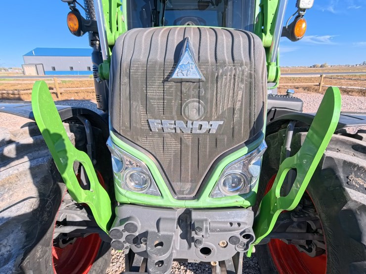 #1064-•-2023-fendt-514-vario-tractor-image-76