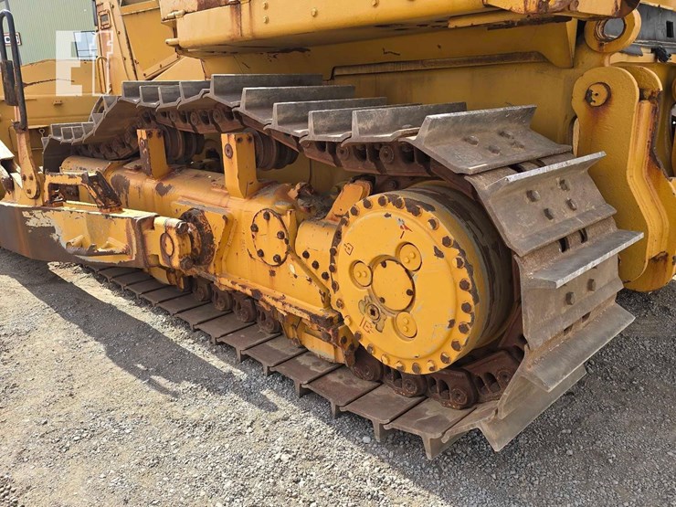 2017-caterpillar-d7e-image-31