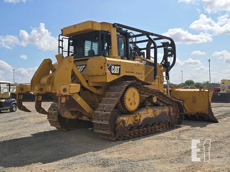 2019-caterpillar-d6t-xl-image-3