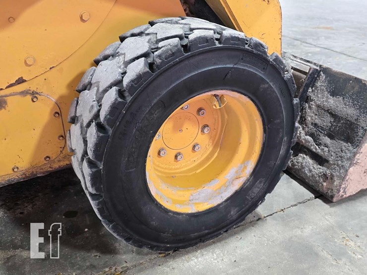 2012-caterpillar-252b3-image-25