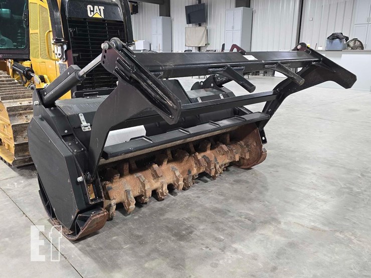 2020-caterpillar-d3k2-xl-image-10
