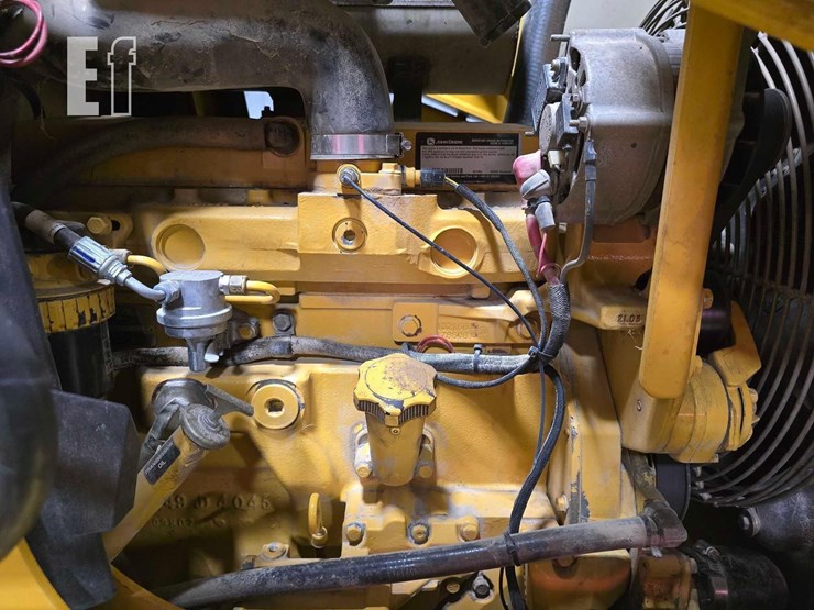 2003-deere-310g-image-38