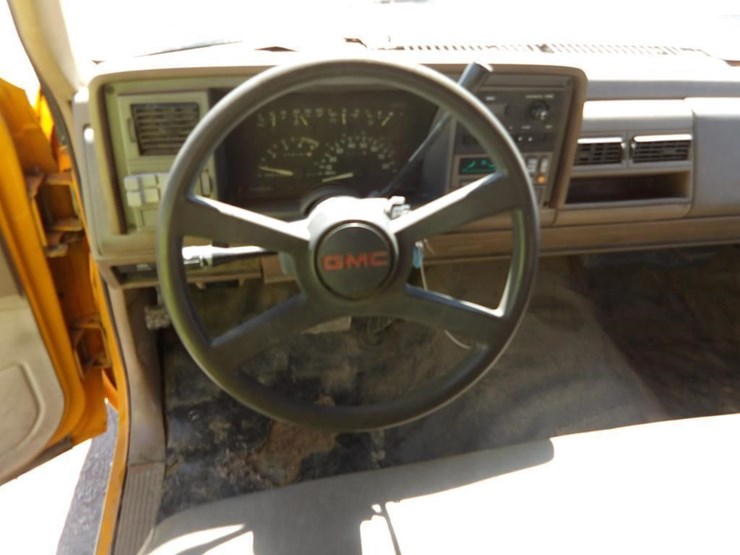 1992-gmc-3500-image-17