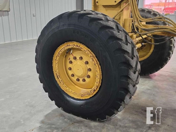 1996-caterpillar-140h-image-26