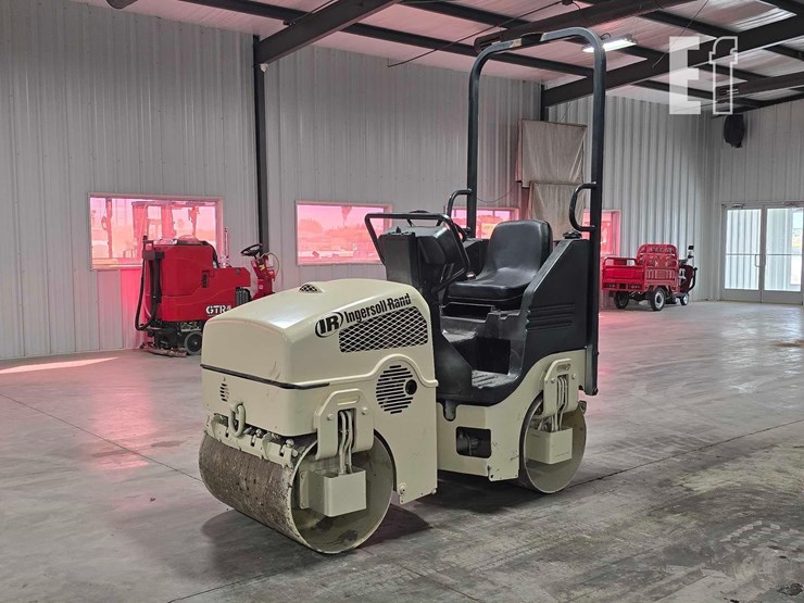 ingersoll-rand-dd-25-double-drum-vibratory-asphalt-3630-image-1