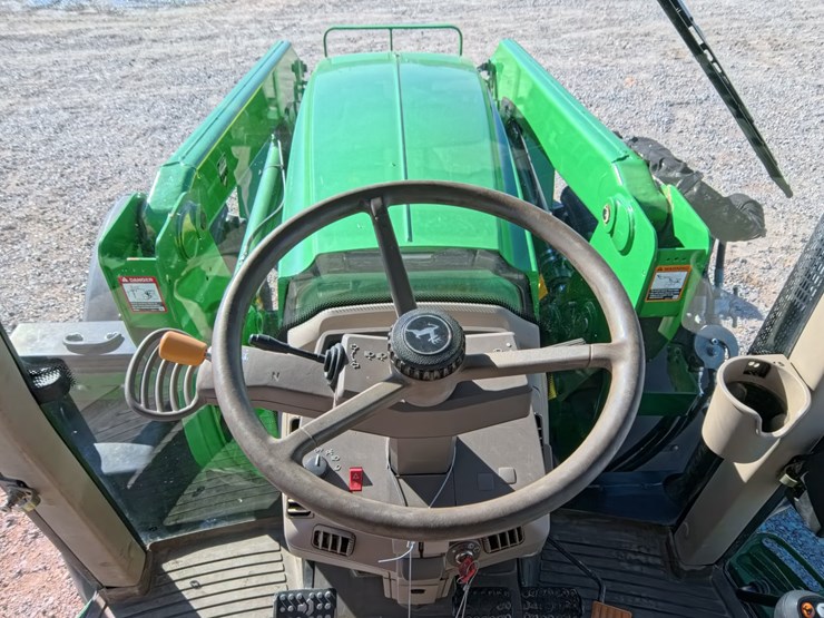 #1051-•-john-deere-6140m-tractor-image-34