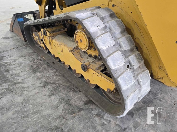 2022-caterpillar-289d3-image-32