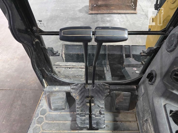 2022-caterpillar-308-cr-image-18