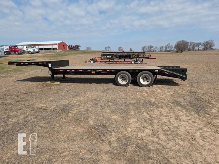 2013-jet-36'-drop-deck-image-9