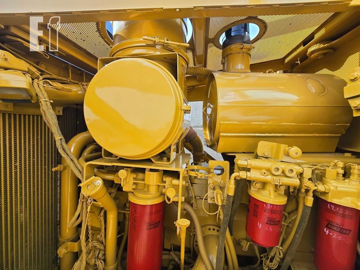 2007-caterpillar-d8t-image-21