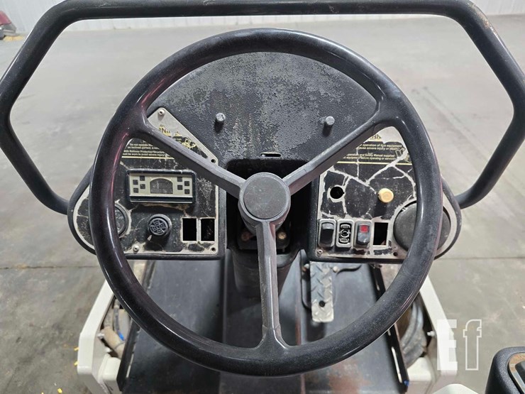 2007-ingersoll-rand-sd25f-image-15