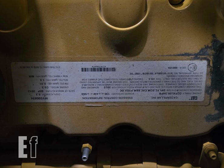 2013-caterpillar-12m2-image-33
