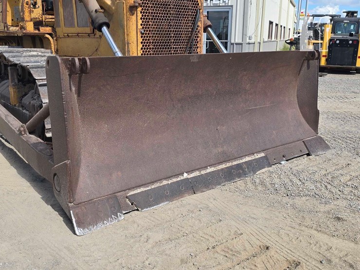 caterpillar-d6d-image-10